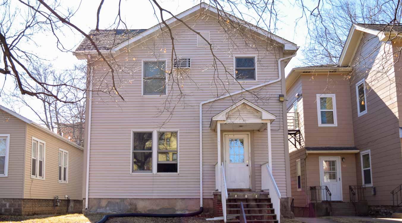 413 E. Jefferson St. #1 – 1 Bedroom NOW or AUGUST 2022